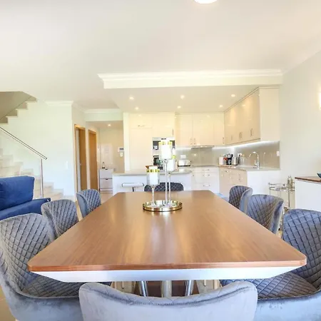 Casa Da Boa Vida At Boa Vista Golf Bayview Holiday home Lagos